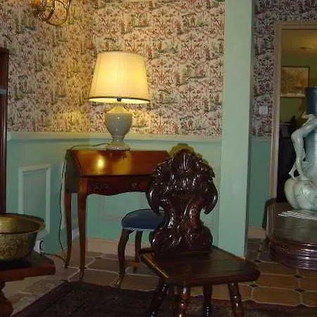 Logis Le Boudoir 3* Belvès