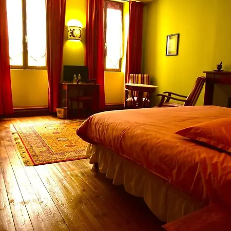 Logis Le Boudoir 3* Belvès