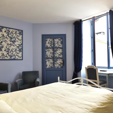 Hotel Logis Le Boudoir