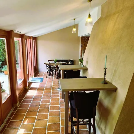 Logis Le Boudoir 3*