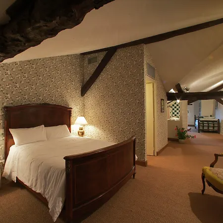 Logis Le Boudoir 3* Belvès