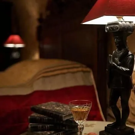 Hotel Logis Le Boudoir 3*