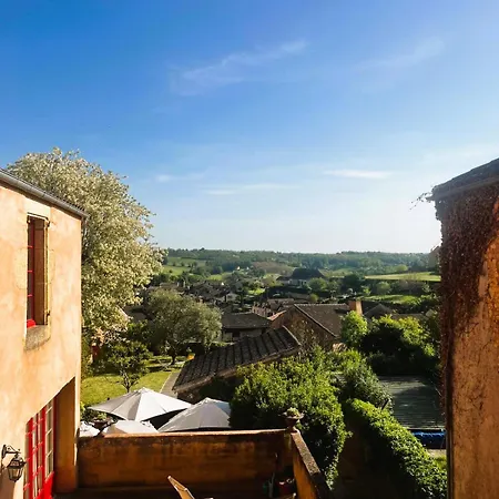 Logis Le Boudoir Hotel 3*