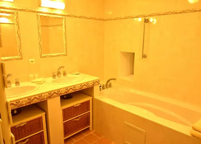 Hotel Logis Le Boudoir 3*