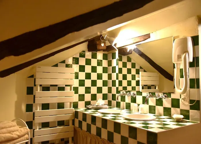 Logis Le Boudoir 3* Belvès