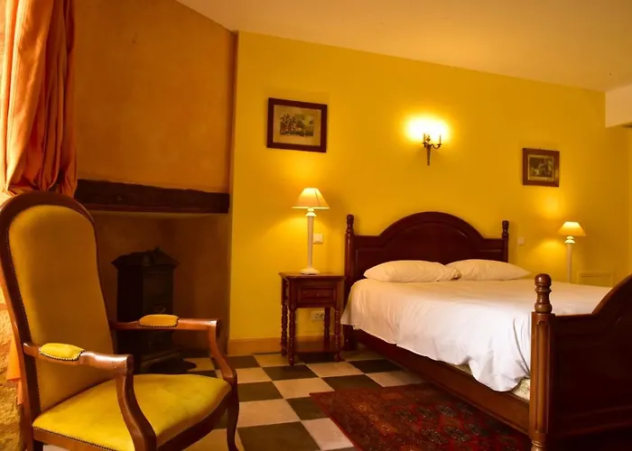 Logis Le Boudoir Hotel 3*