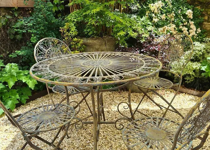 Logis Le Boudoir Hotel